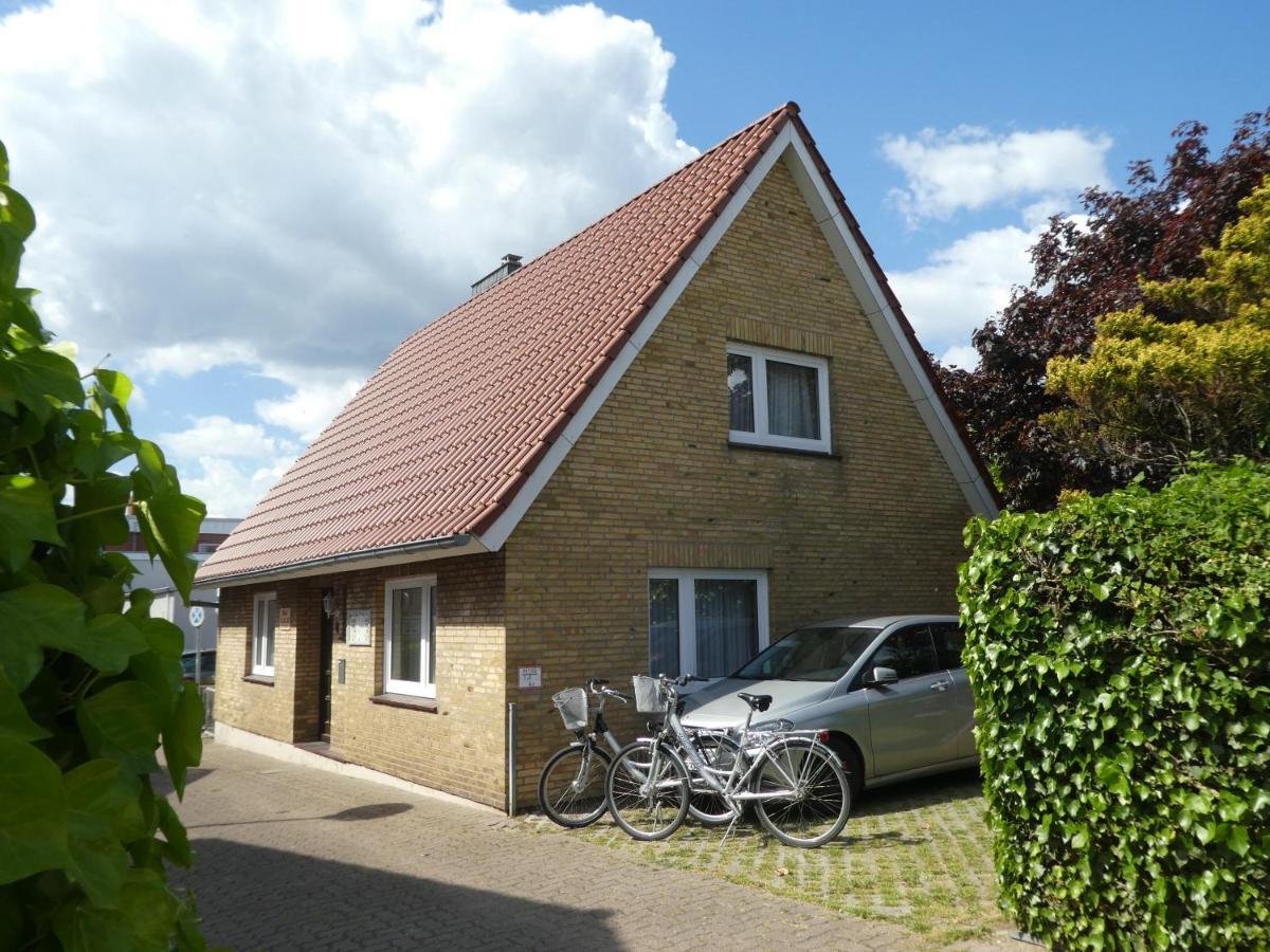 Gästehaus Bei J.A.G. Büsum Exterior foto